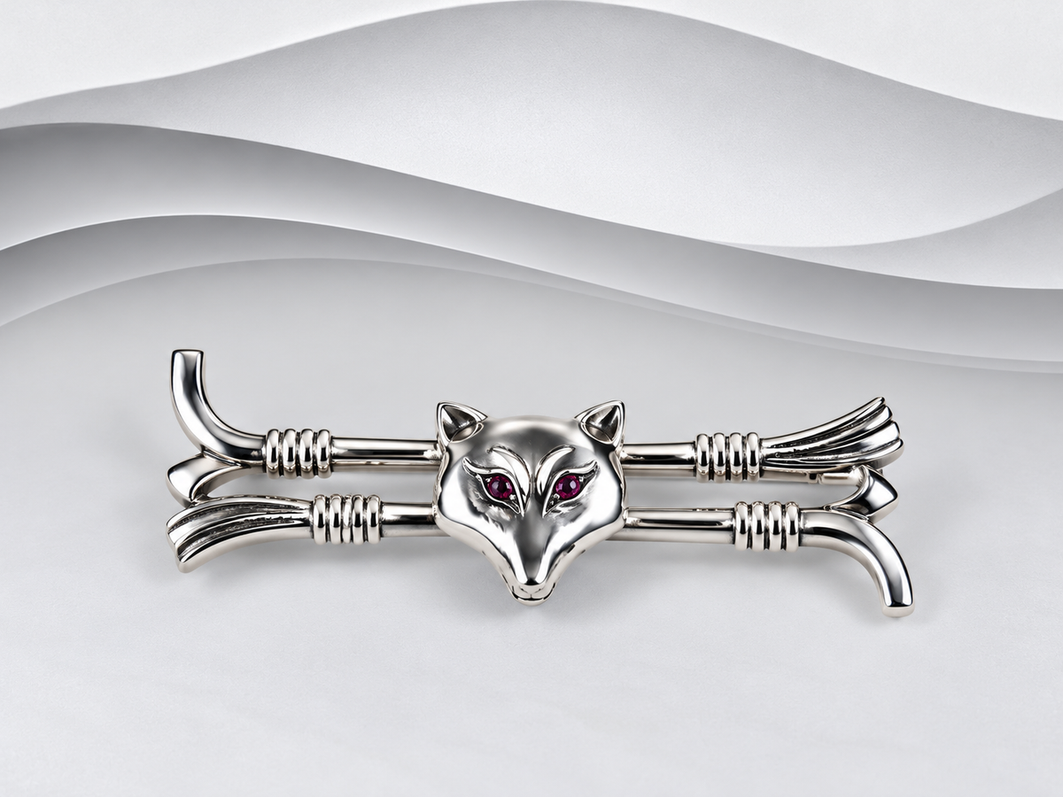 925 Sterling Silver Fox Head Ruby Eyes Brooch/Stock Pin
