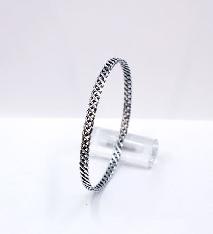 925 Solid Sterling Silver Hand Crafted Exclusive Woven 5mm Bangle: 75 mm Diameter: Unisex