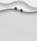 925 Sterling Silver Clover Push-Back/Stud Earrings with Black Resin Decoration
