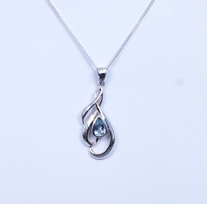 925 Sterling Silver Designer Inspired Pendant & Chain Set with a Blue Topaz Gem Stone