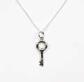 925 Sterling Silver Exquisite Round Top Key Pendant & Chain