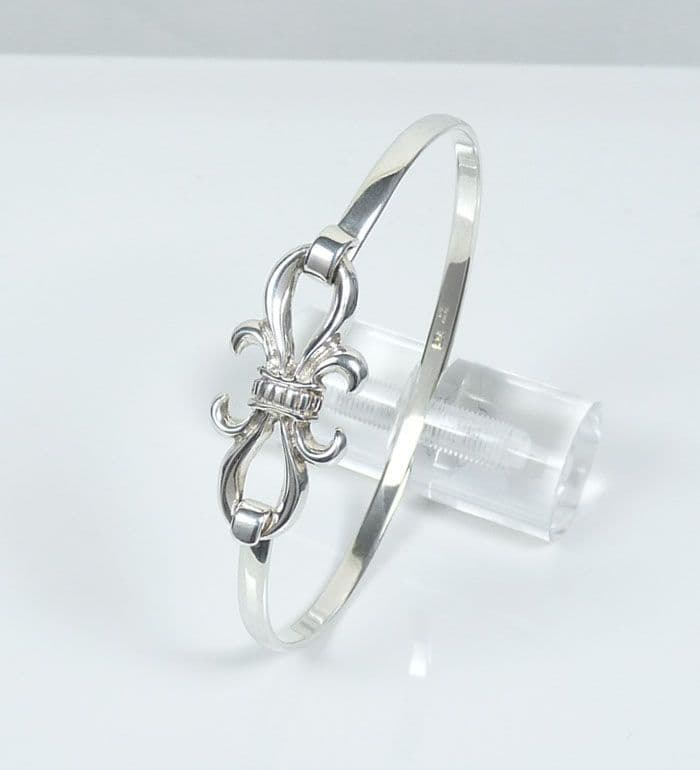 925 Sterling Silver Fleurs-de-lis          Design Bangle. Hand Crafted Exclusive Design