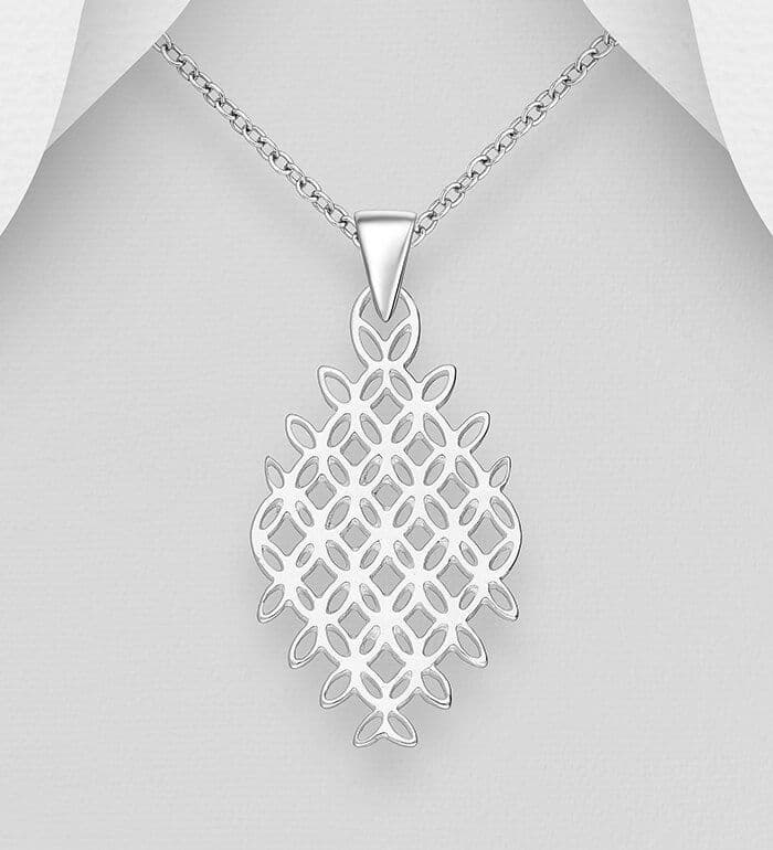 925 Sterling Silver Lace Design Pendant & Chain