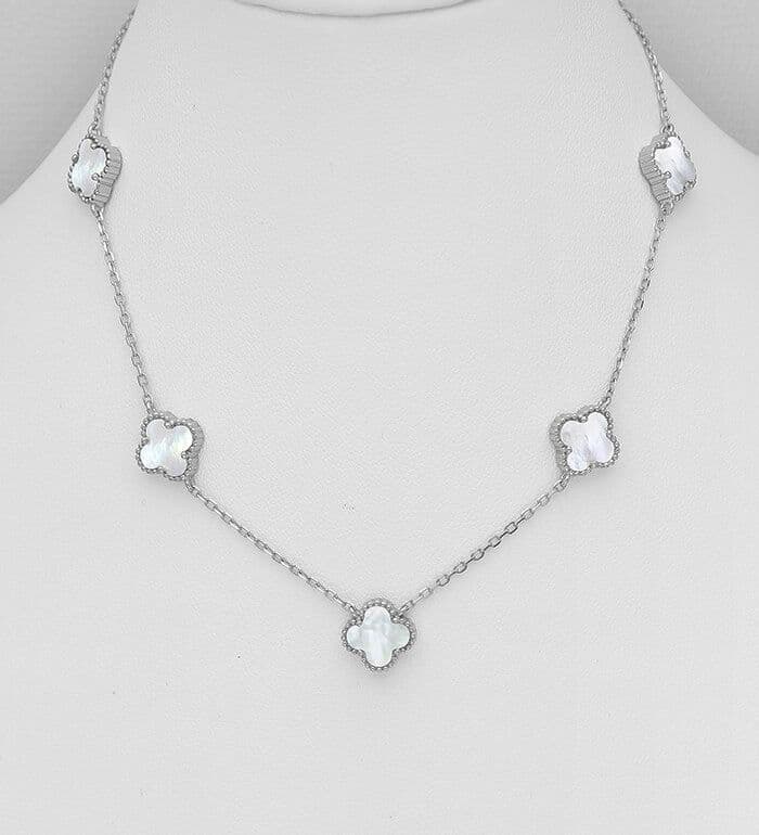 925 Sterling Silver Mother of Pearl Clover Flower Surrounded With Simulated Diamonds -41.9 - 44.4 cm