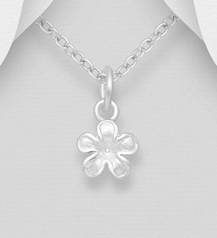 925 Sterling Silver Small Flower Pendant & Chain
