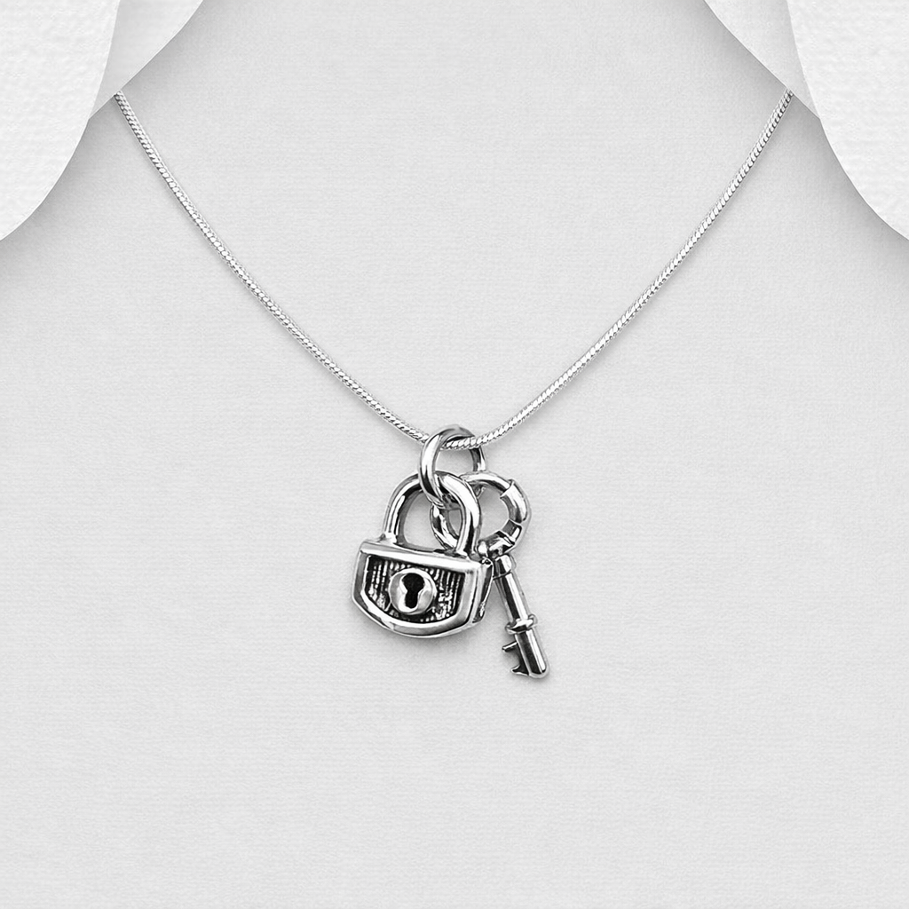 925 Sterling Silver Hand Crafted Lock & Key Pendant & Chain/Necklace - Lock Them Up!