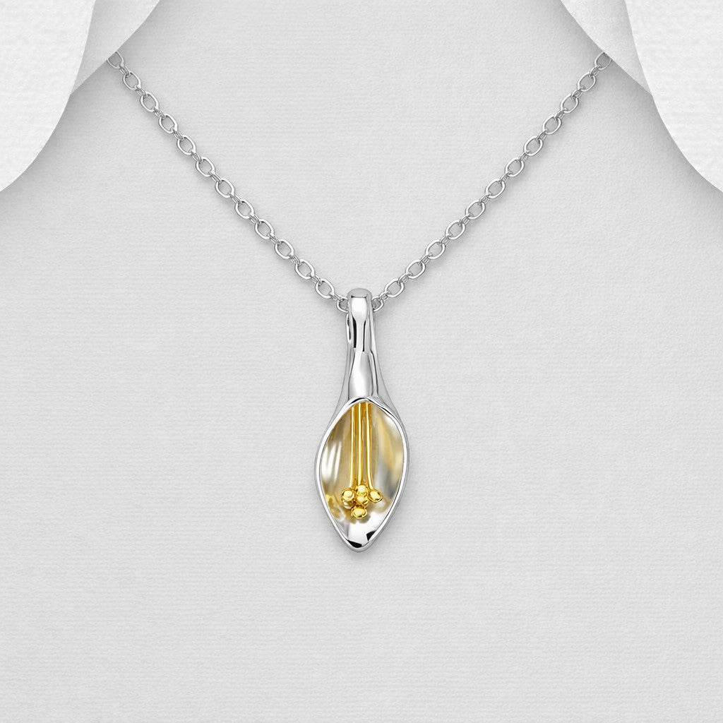 925 Sterling Silver Flower Pendant & Chain - With 18ct Gold