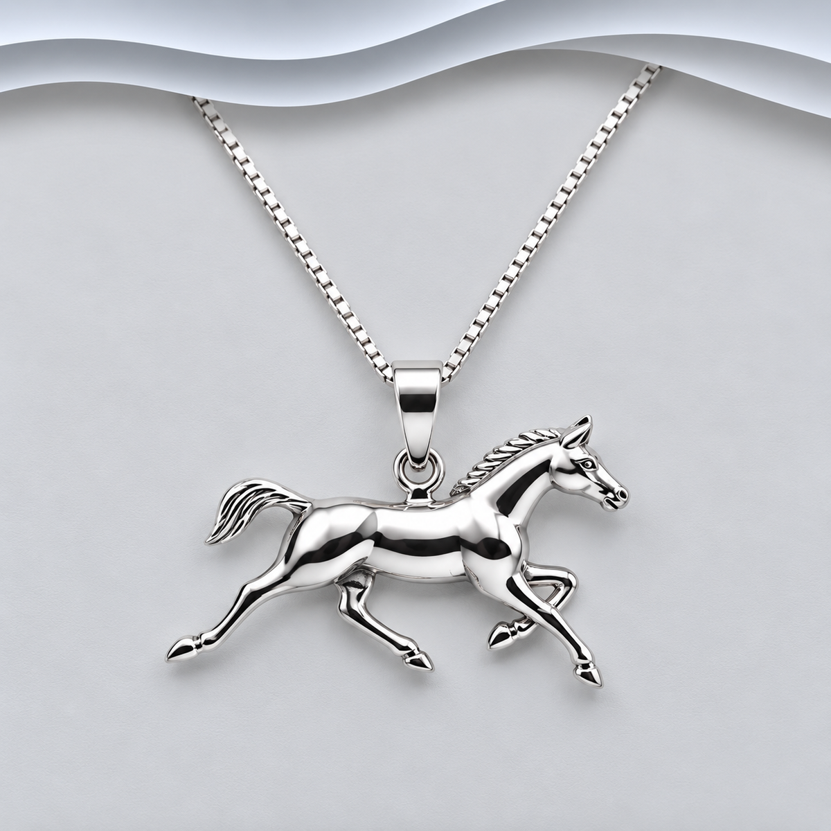 925 Sterling Silver Polished Trotting Horse Pendant & Chain