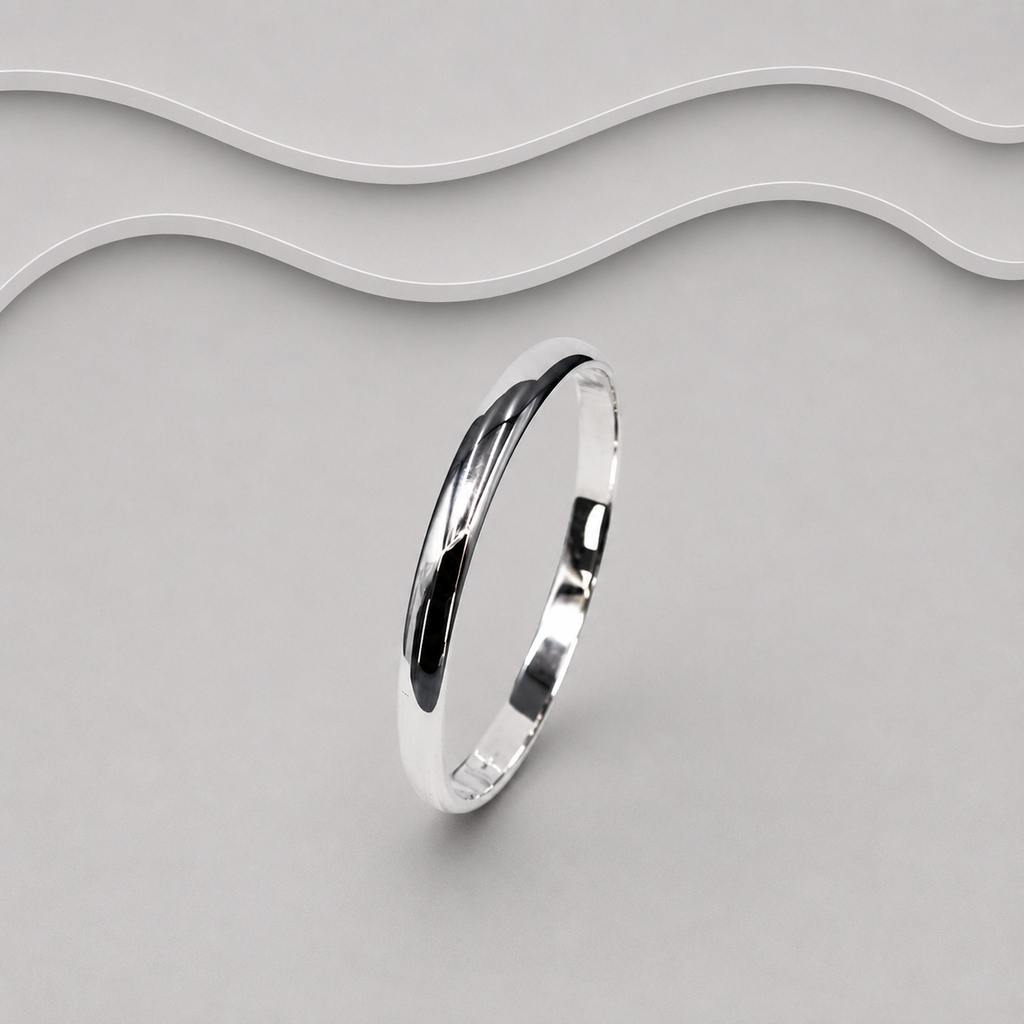 Plain Solid 925 Sterling Silver Oval Shaped Polished Round Bangle.