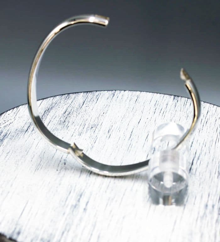 Handmade Oval Bangle: 925 Solid Sterling Silver with Concealed Clasp. 7mm wide, 45gms