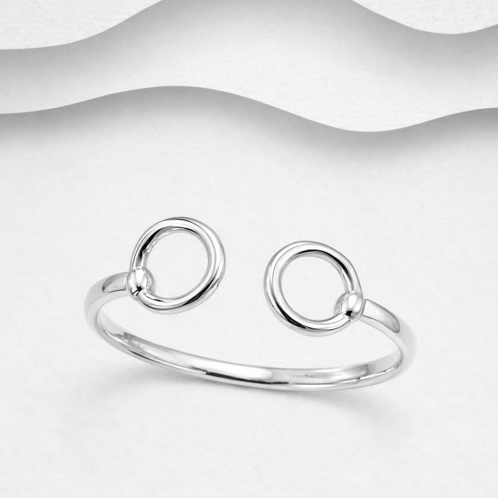 New & Unique Hinged Design: A Chic Gucci-Inspired Look in Solid 925 Sterling Silver